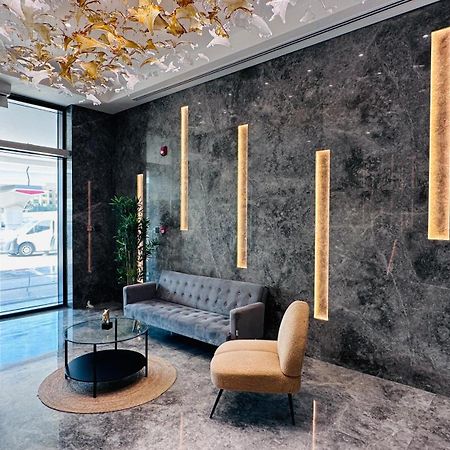 Sunday Sheikh Zayed Road Concord Tower By Belvilla Dubái Exterior foto